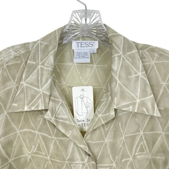 Vtg 90s NWT Tess 100% Silk Button Down Blouse Green Beige Semi-Sheer Size L - Picture 2 of 11